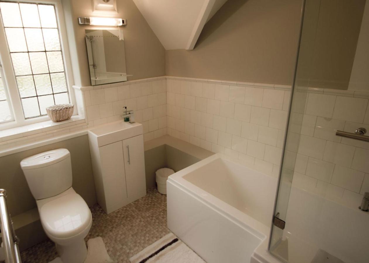 Fern Lodge Guesthouse ハイス エクステリア 写真