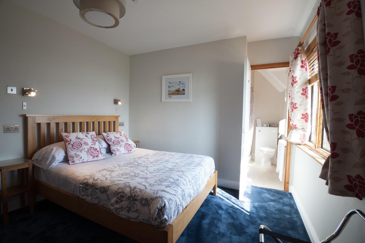 Fern Lodge Guesthouse ハイス エクステリア 写真