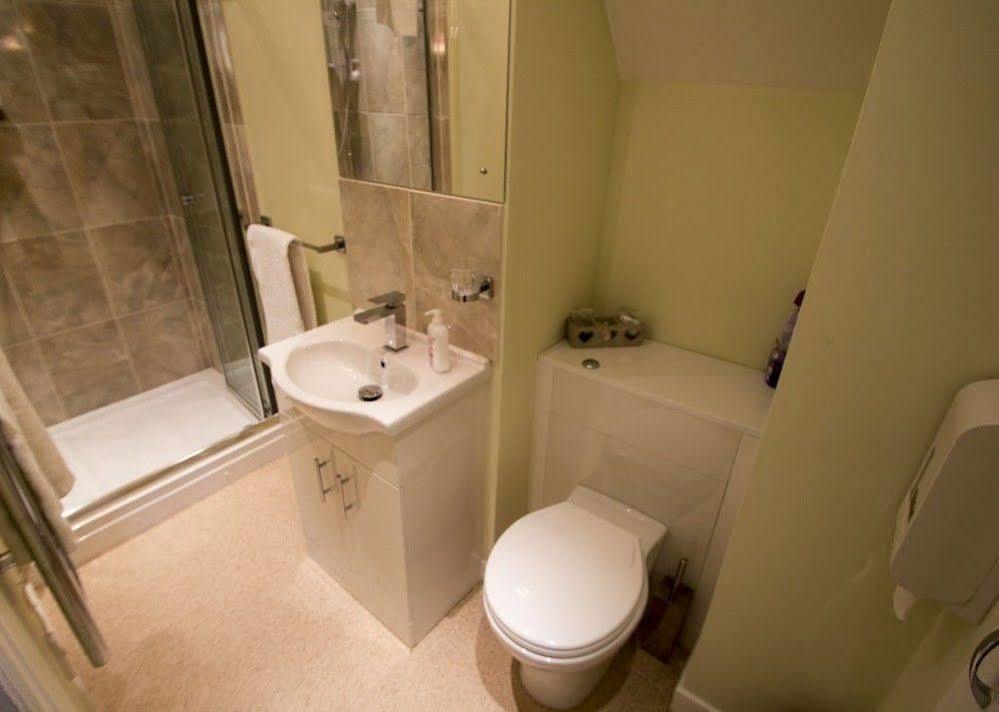 Fern Lodge Guesthouse ハイス エクステリア 写真