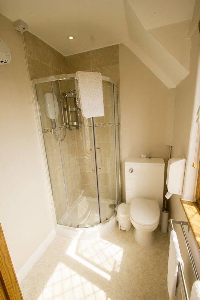 Fern Lodge Guesthouse ハイス エクステリア 写真