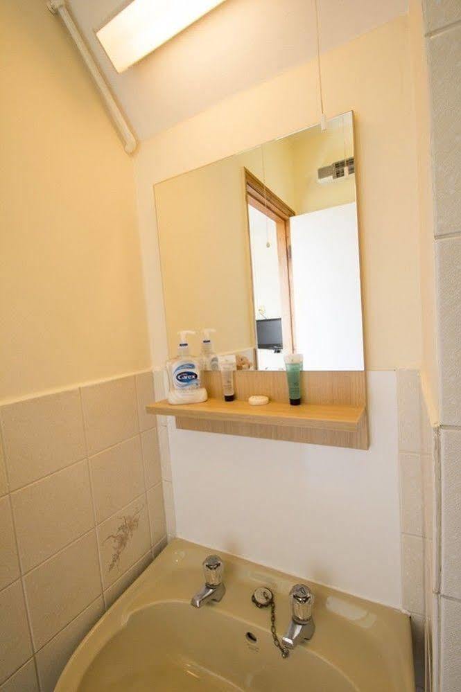 Fern Lodge Guesthouse ハイス エクステリア 写真