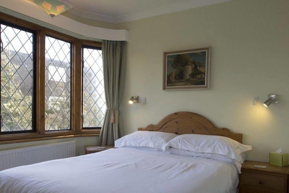 Fern Lodge Guesthouse ハイス エクステリア 写真